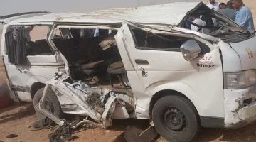 بالأسماء .. مصرع وإصابة أكثر من 23 شخص في حادث تصادم على الطريق الصحراوى الغربى